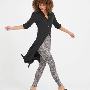 NWT SPANX Faux Leather Snake Shine Leggings (Size Small)